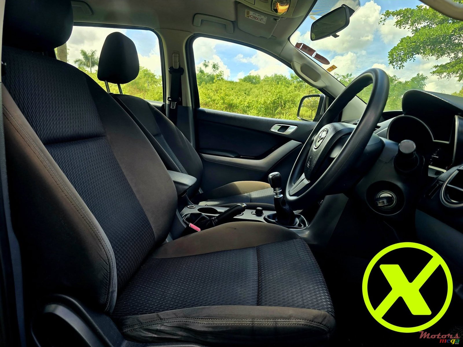 2020' Mazda BT-50 photo #5