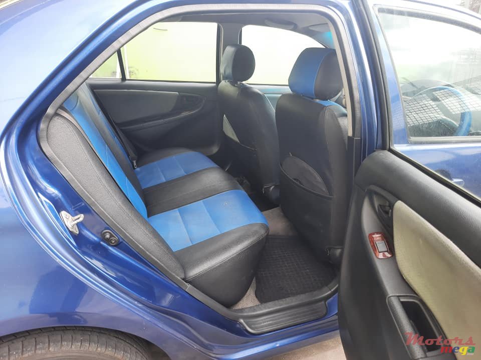 2005' Toyota Vios photo #3