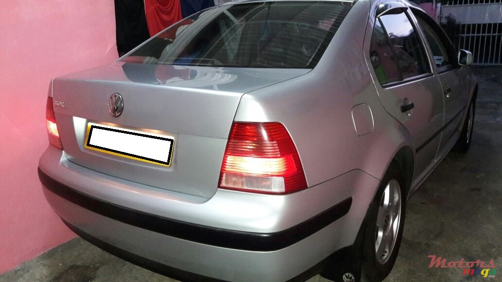 2000' Volkswagen Bora photo #1