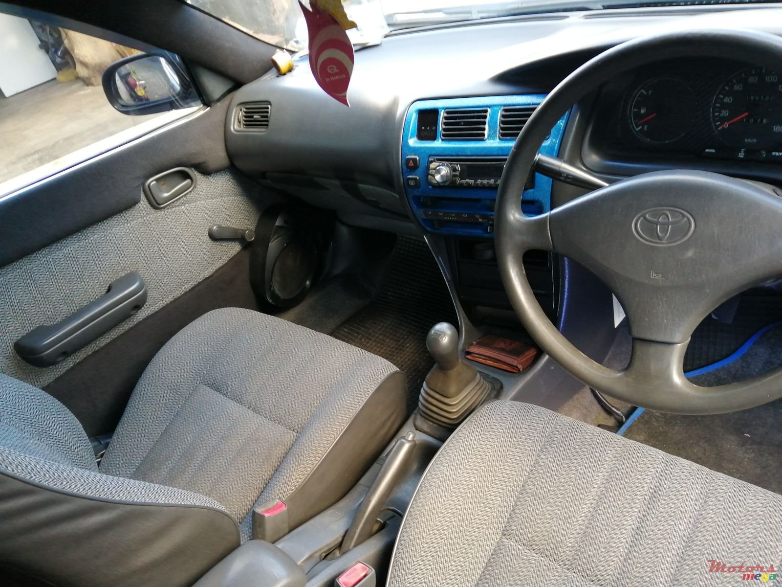 1994' Toyota Corolla photo #3