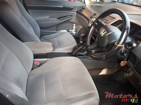 2008' Honda Civic photo #3