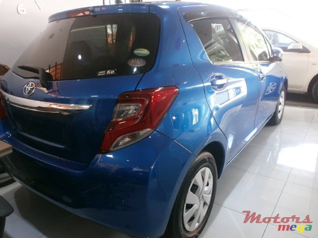 2014' Toyota Vitz vista photo #5