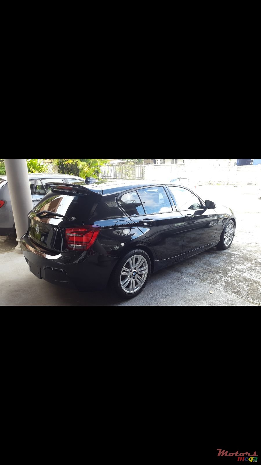 2014' BMW 1 Series M SPORT photo #2