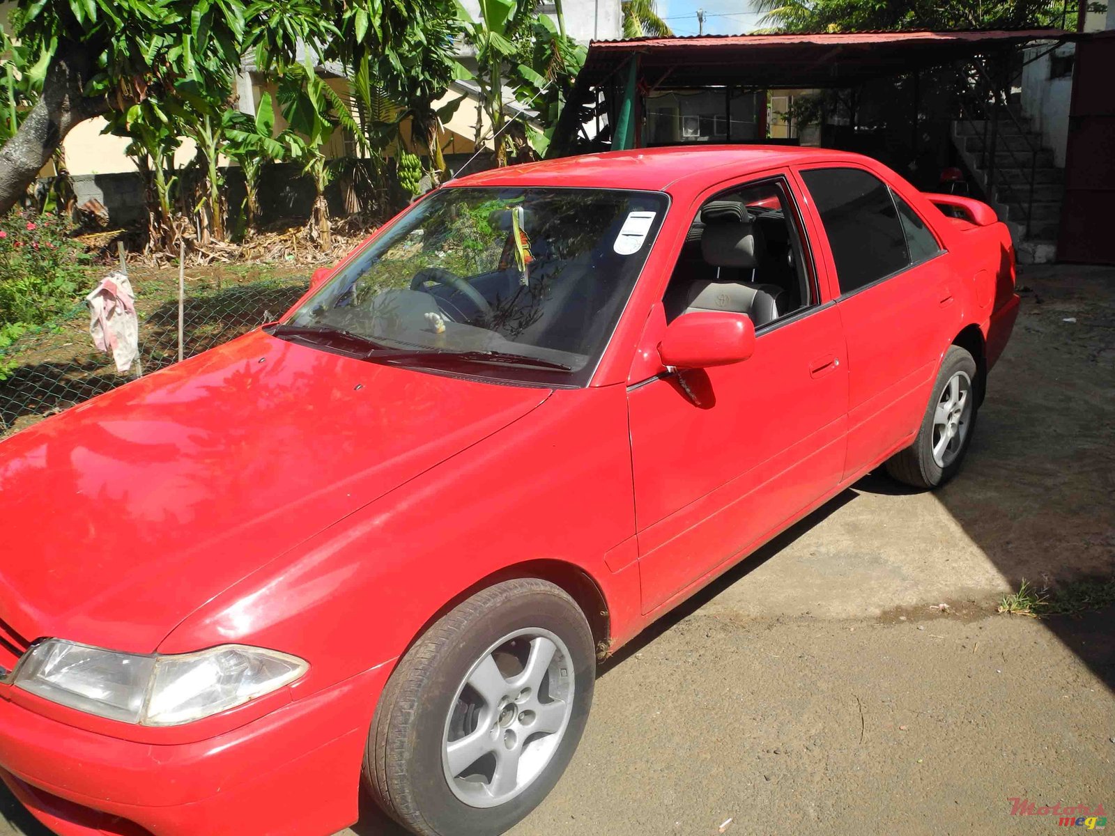 1999' Toyota Carina photo #2