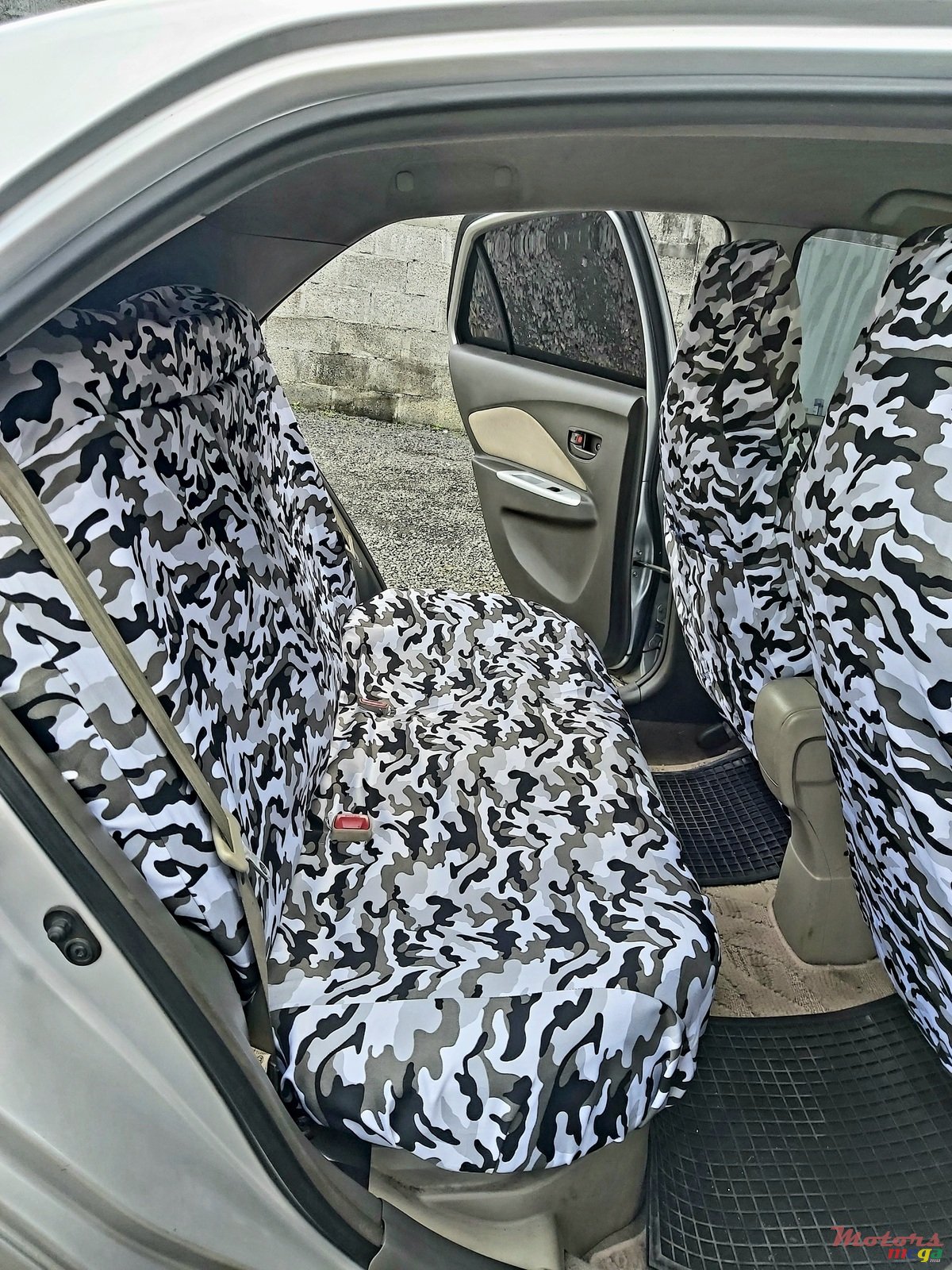 2009' Toyota photo #7