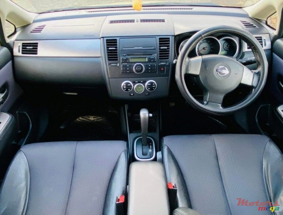 2008' Nissan Tiida photo #7
