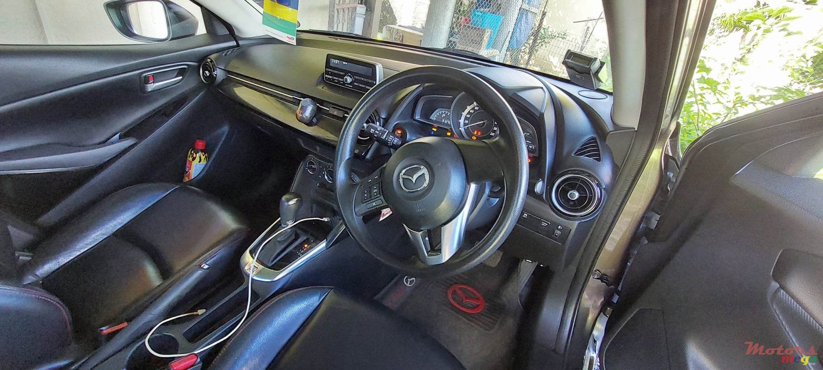 2015' Mazda 2 N/A photo #1