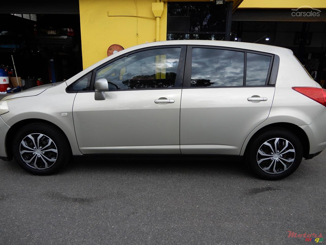 2007' Nissan photo #5