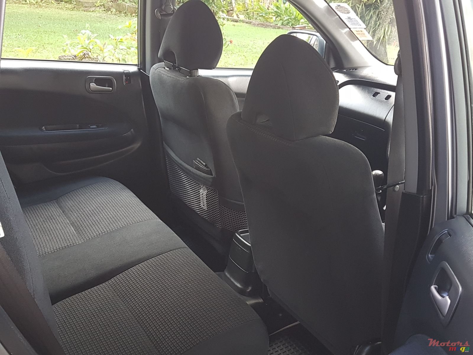 2004' Honda HR-V Local photo #3