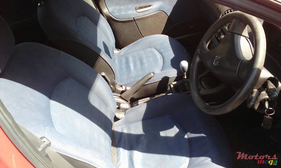 2002' Peugeot 206 photo #4