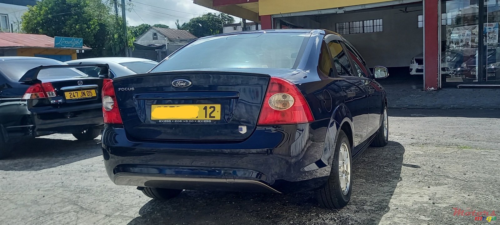 2012' Ford Focus photo #4