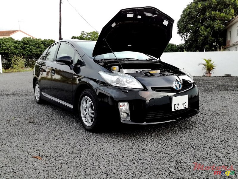 2013' Toyota Prius Hybrid 1.8L JAPAN photo #6