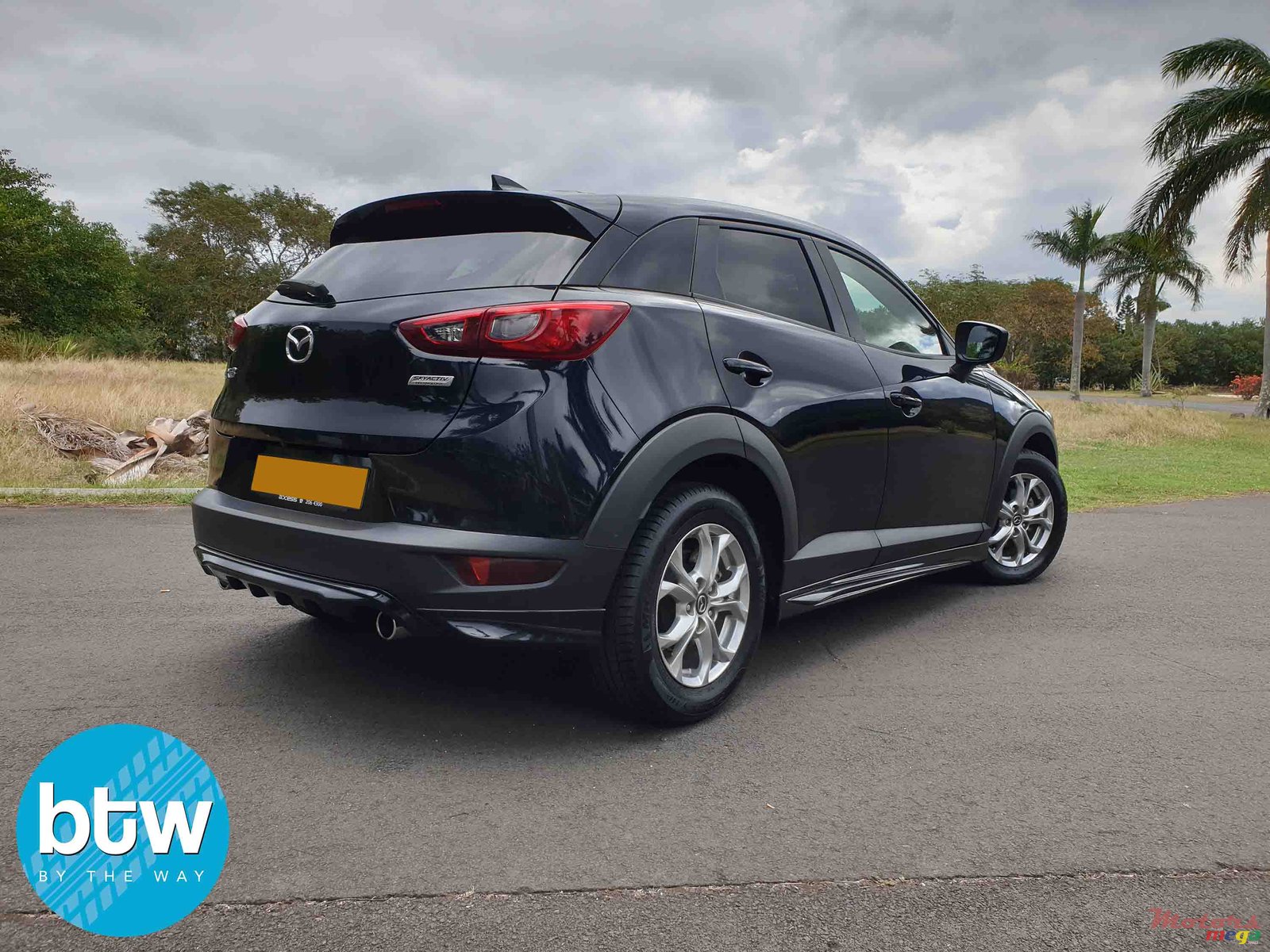 2018' Mazda CX-3 photo #2