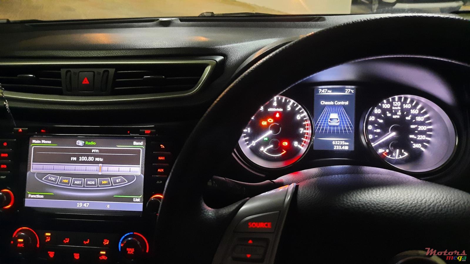 2015' Nissan Qashqai photo #4