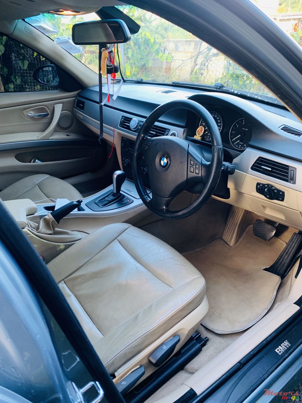 2005' BMW 320 photo #4