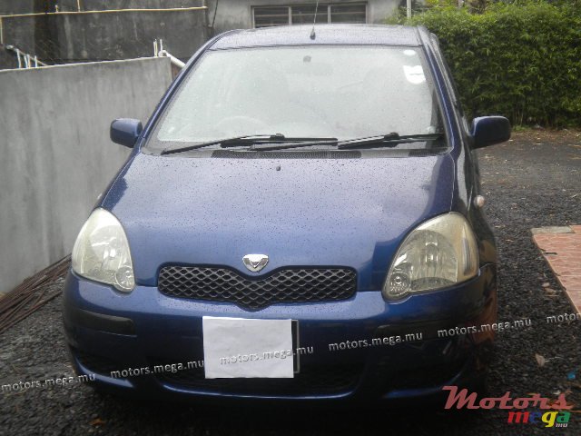 1999' Toyota vitz photo #1