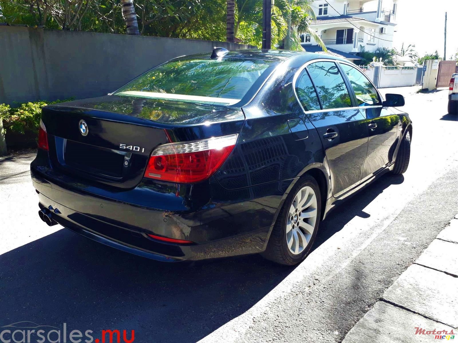 2007' BMW 540 i Luxury Line photo #4