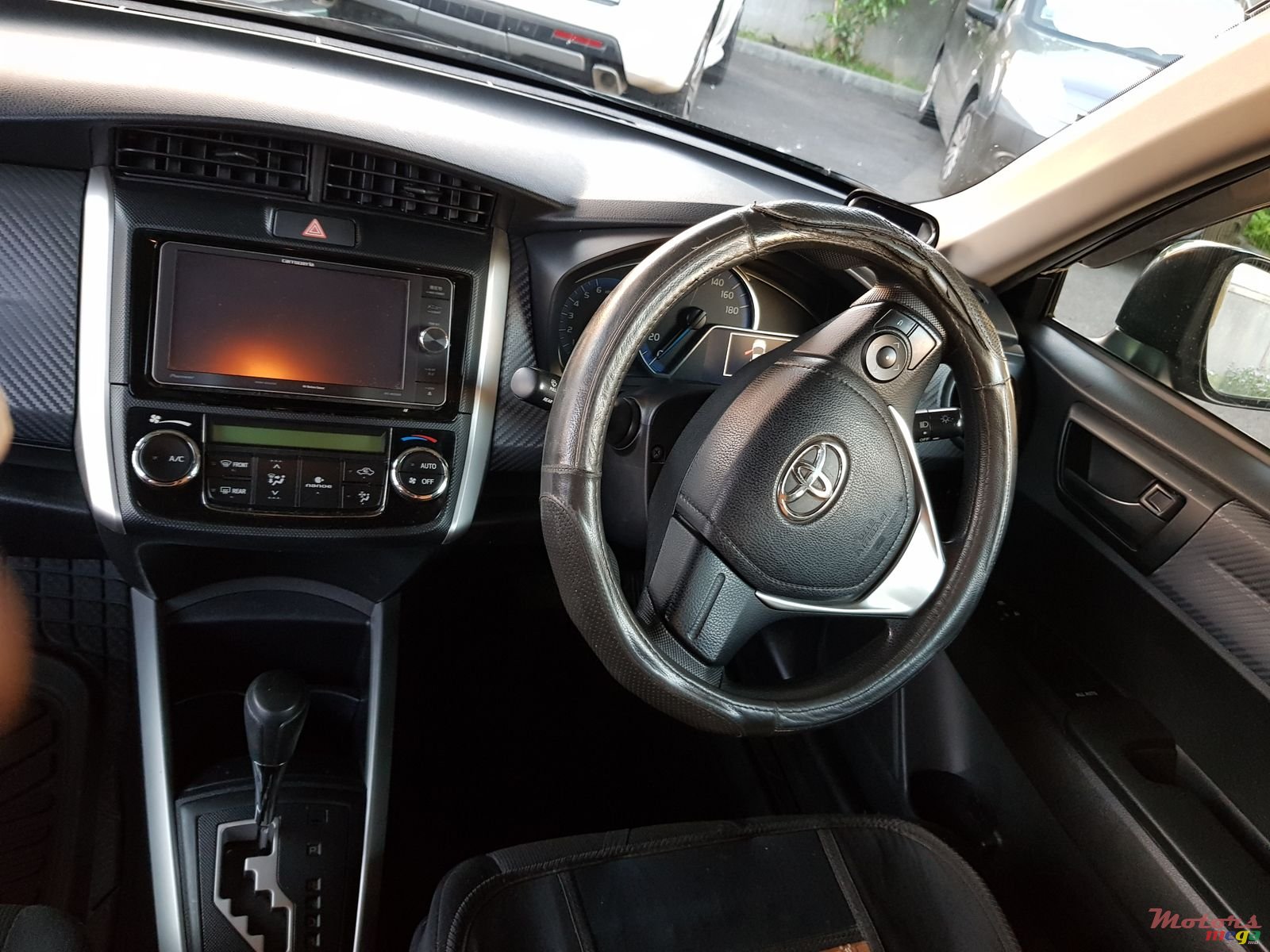 2013' Toyota Fielder photo #3