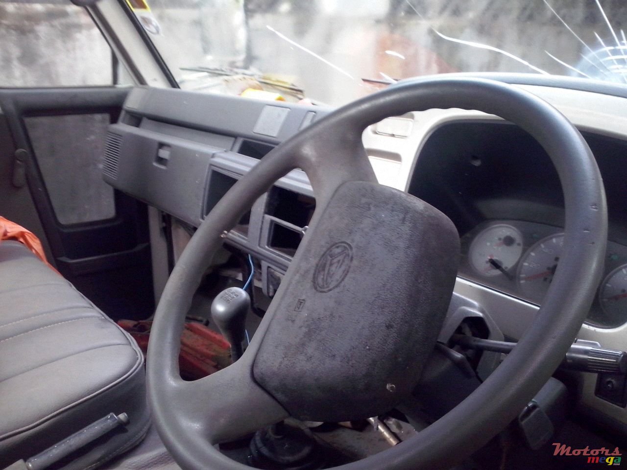 2003' Daihatsu photo #3