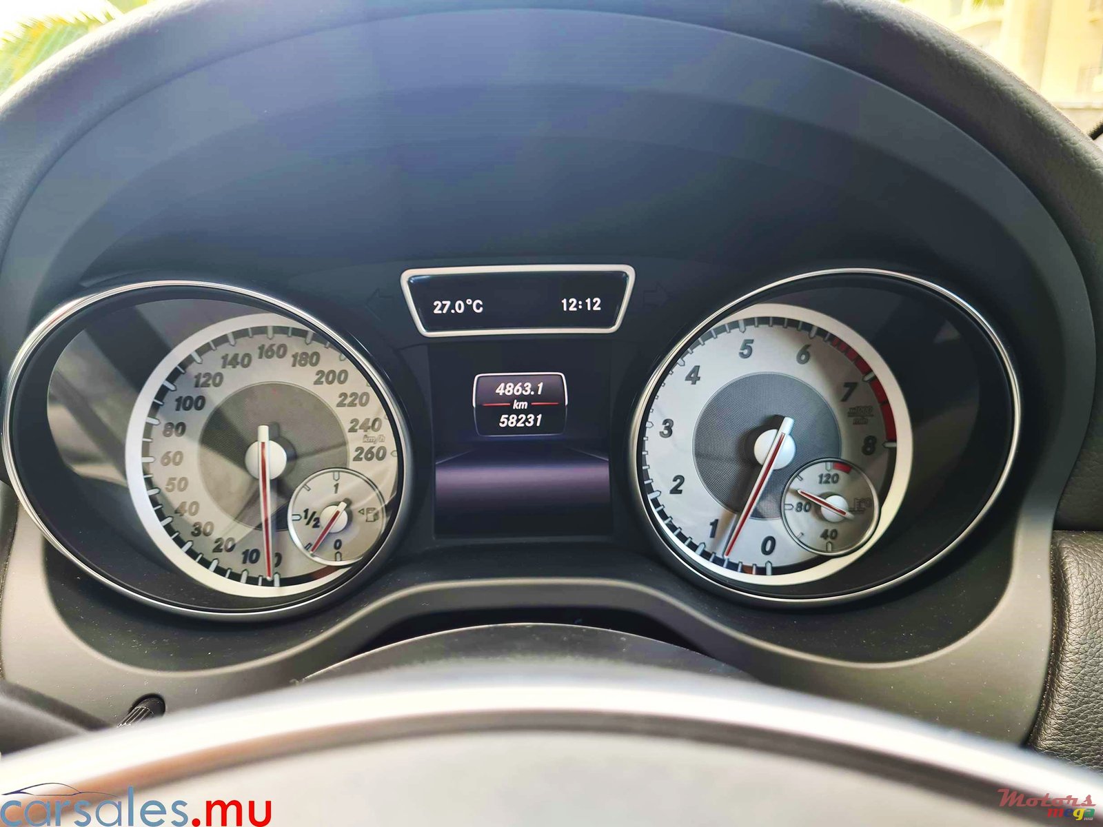 2015' Mercedes-Benz CLA 200 AMG Line photo #7