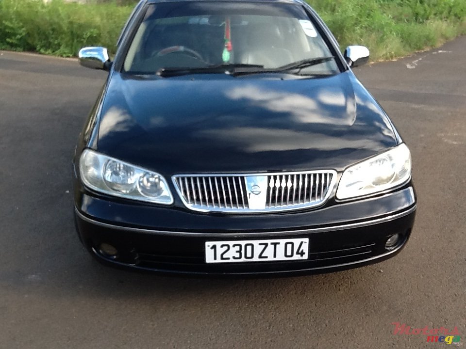 2004' Nissan Sunny photo #4