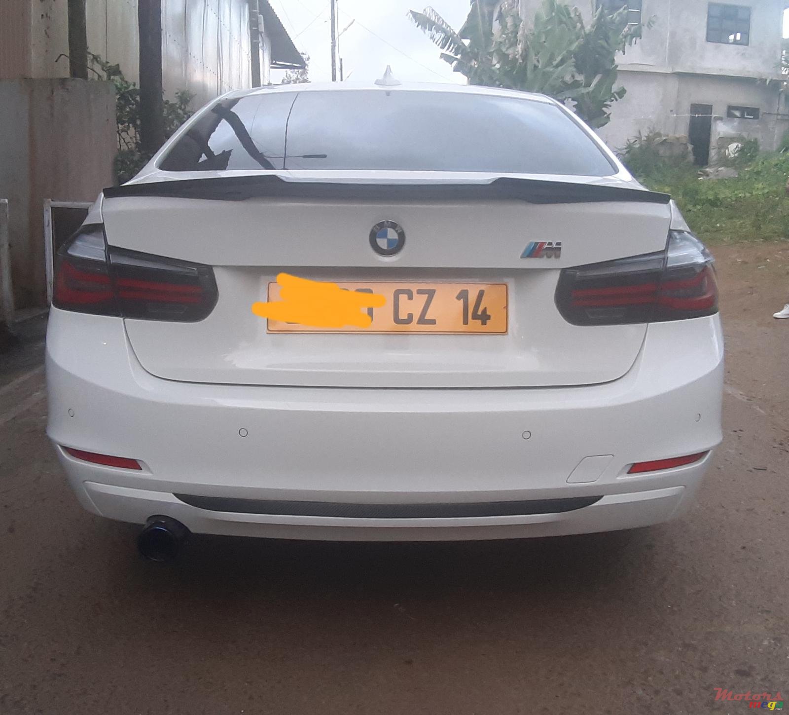 2014' BMW 316 photo #4