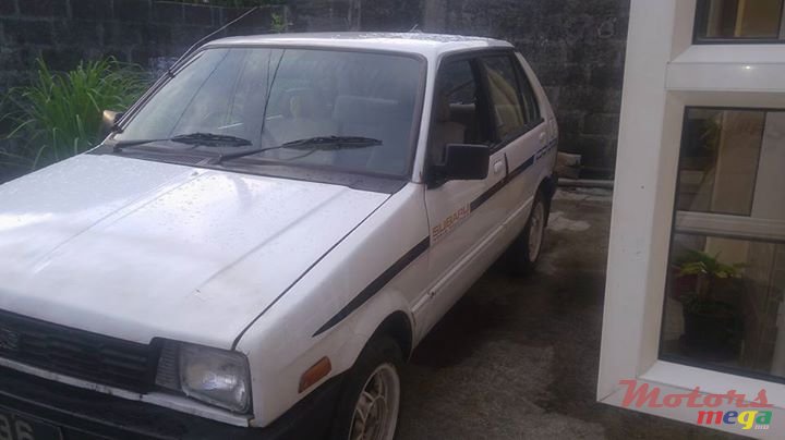 1989' Subaru Justy photo #3