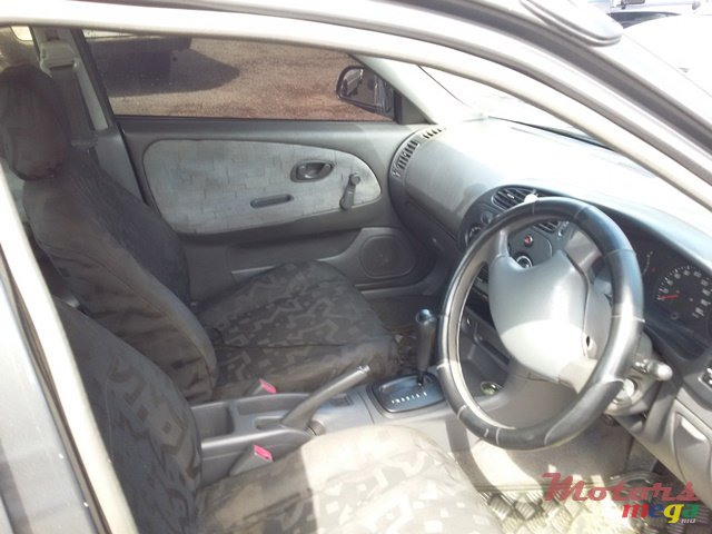 1998' Mitsubishi Lancer photo #5