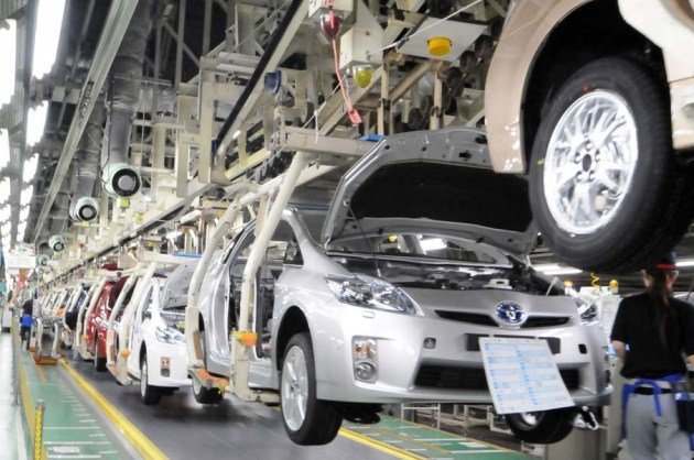 Worldwide auto production could drop 30% due to quake in Japan