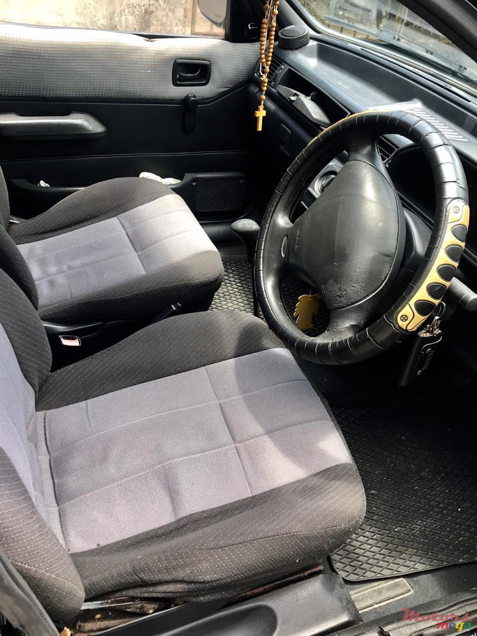 1995' Ford Fiesta photo #3