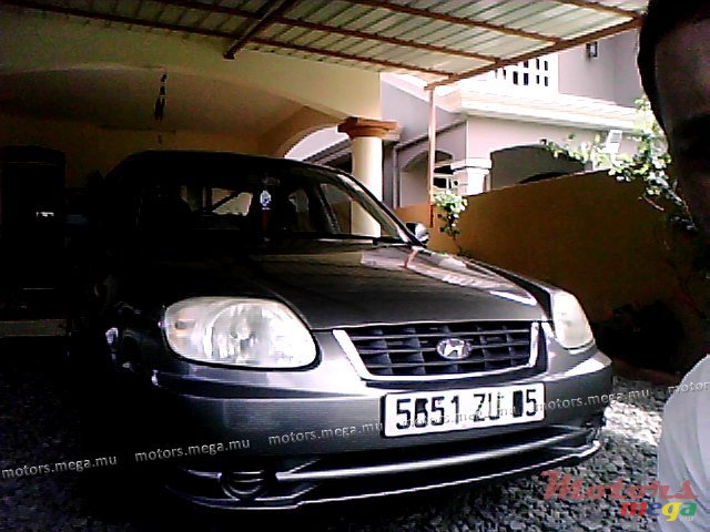 2005' Hyundai Accent photo #1