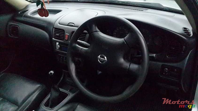 2004' Nissan Sunny n17 photo #4