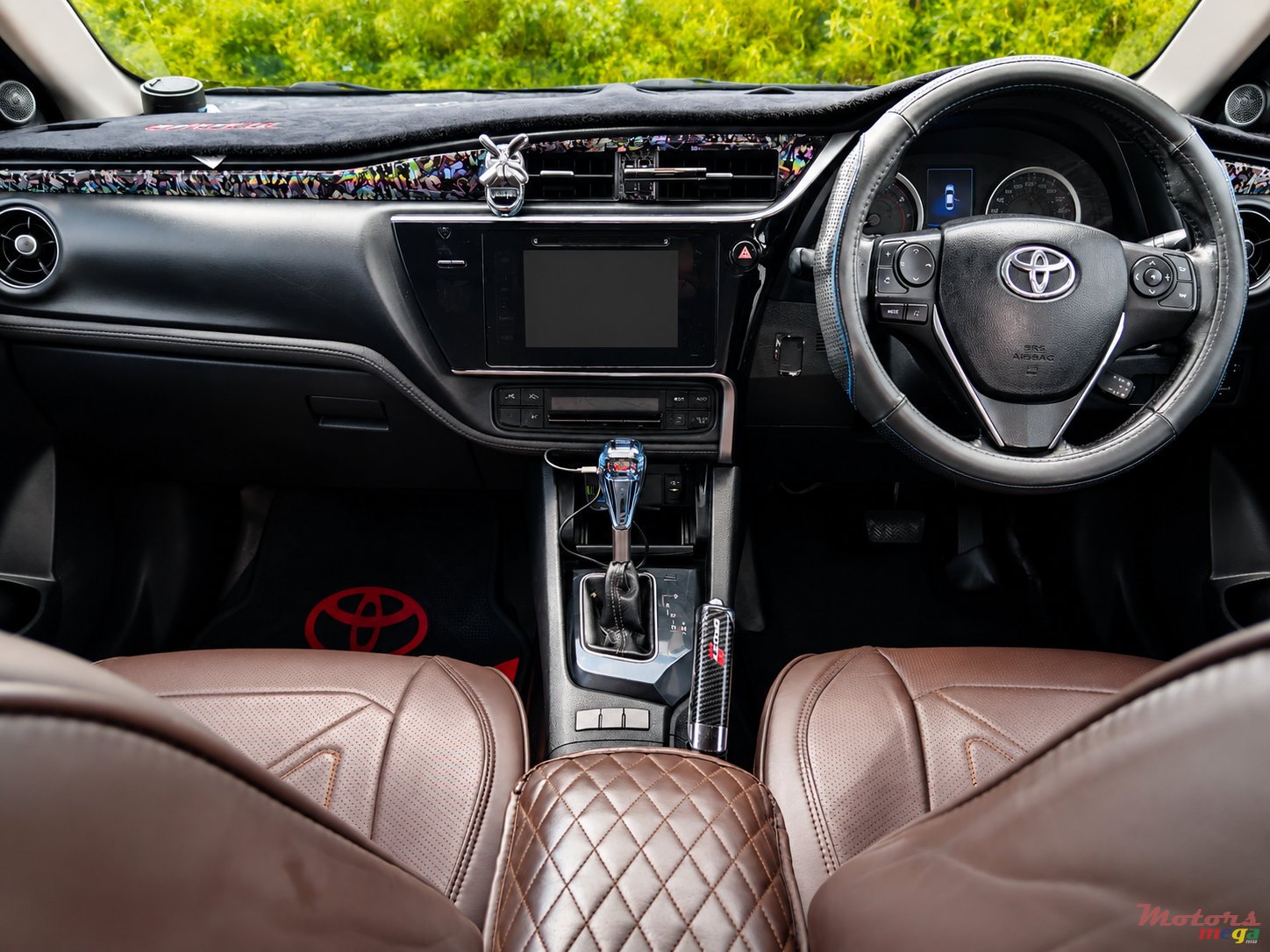 2018' Toyota Corolla photo #3