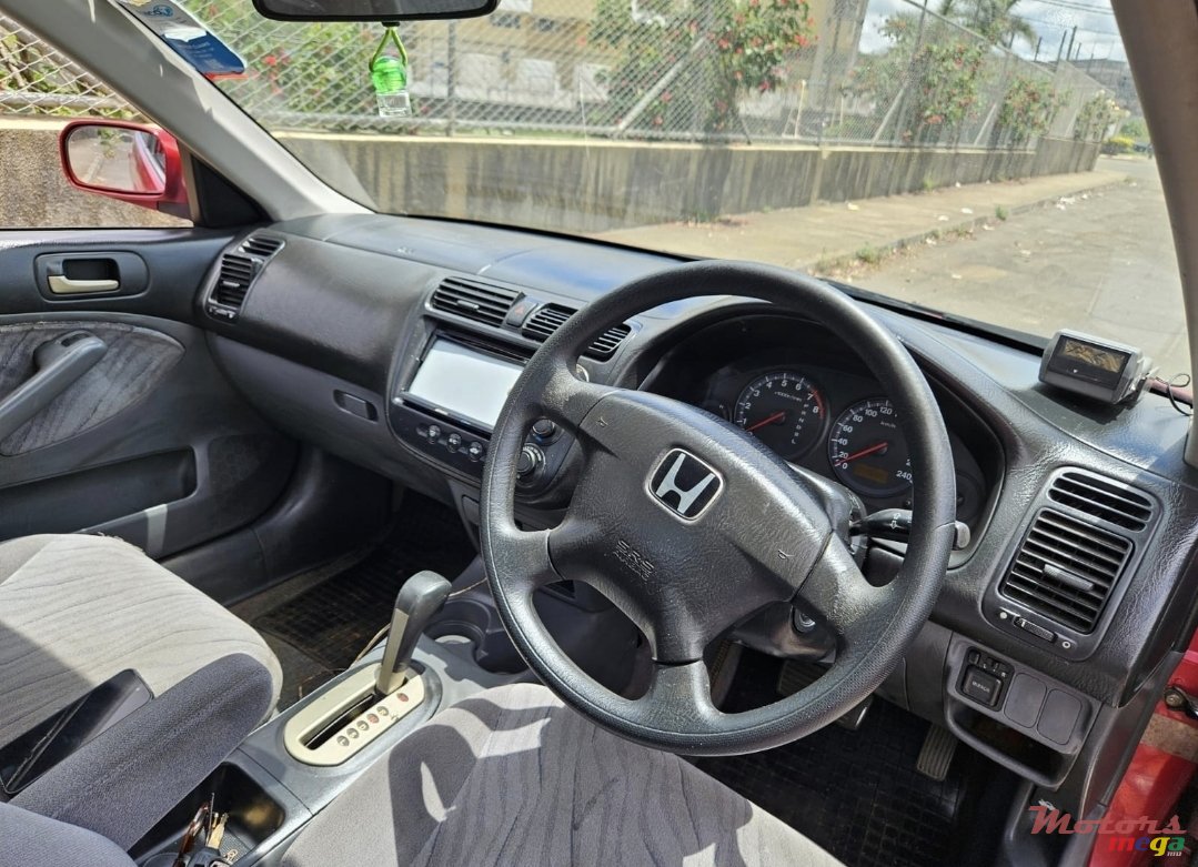 2001' Honda Civic Es8 photo #6