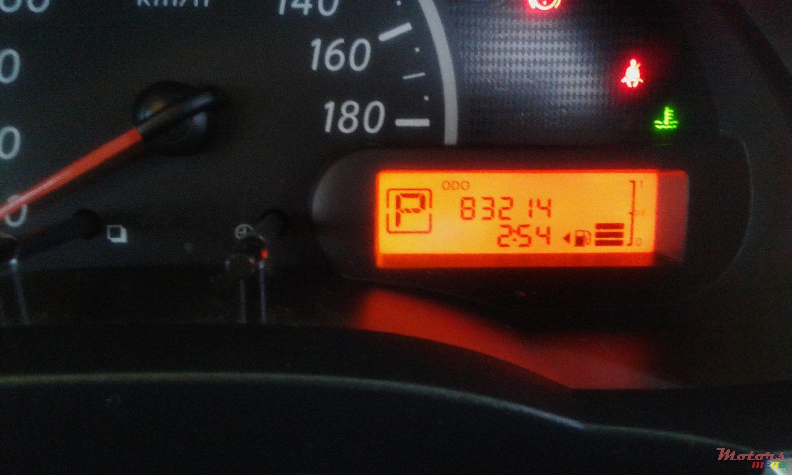 2011' Nissan Micra photo #3