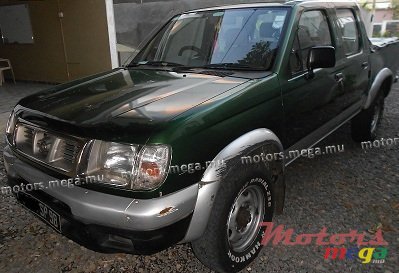 1998' Nissan photo #1