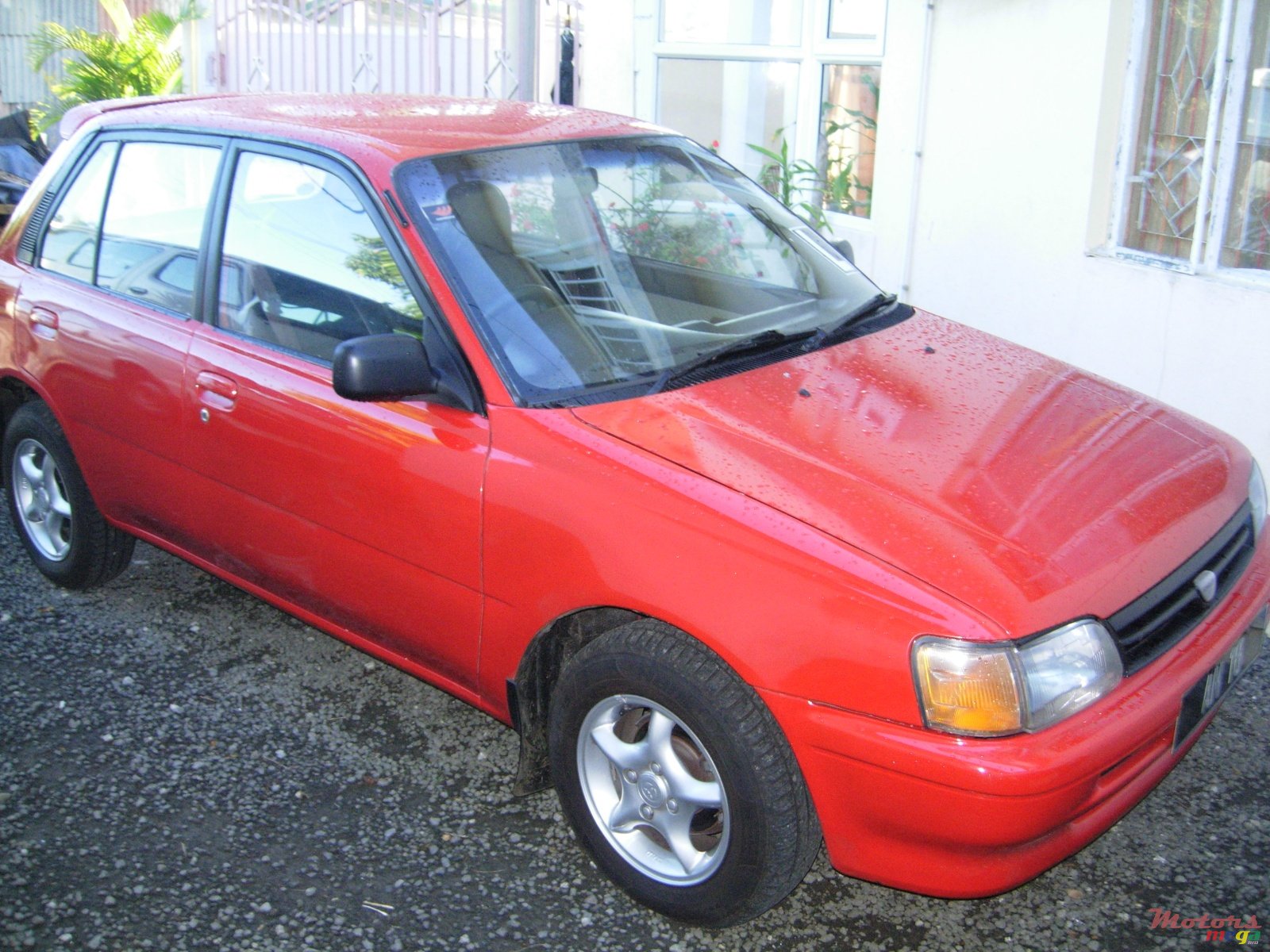 1992' Toyota Starlet photo #1
