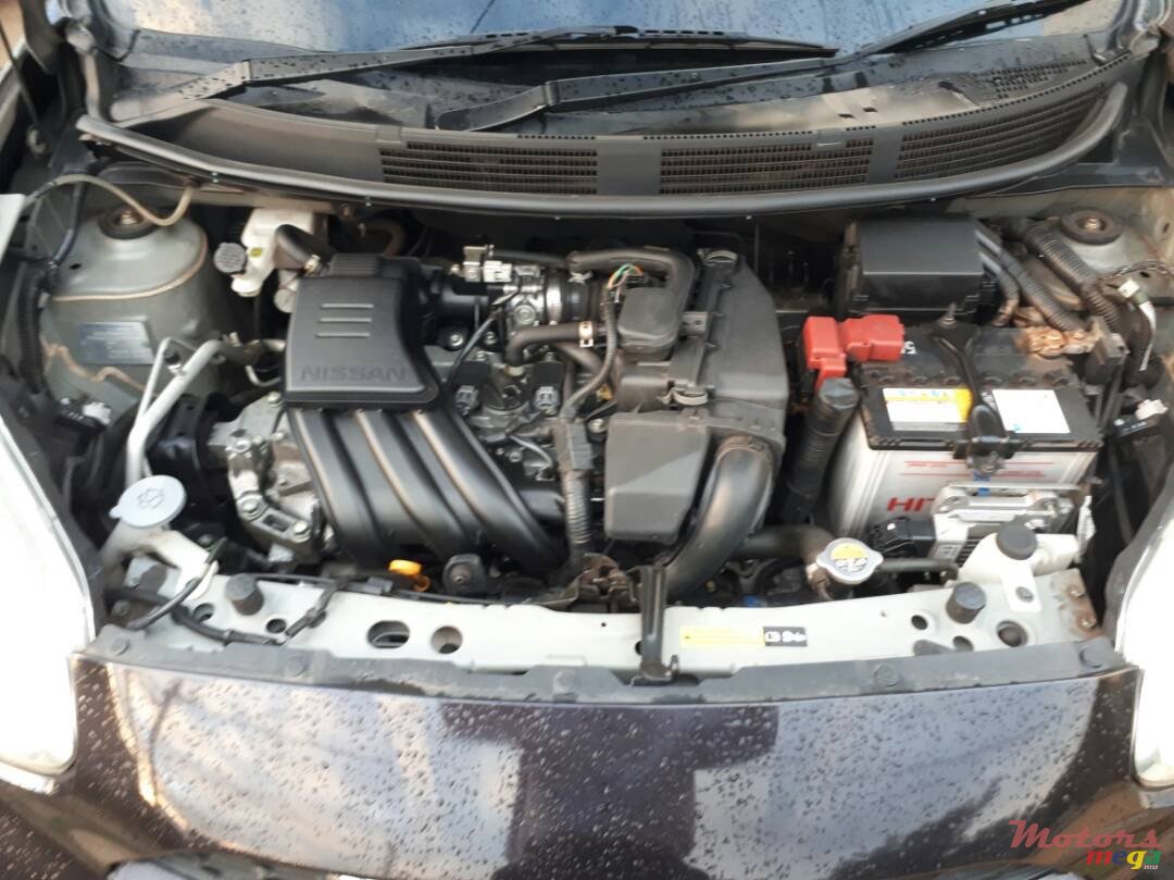 2013' Nissan March photo #5