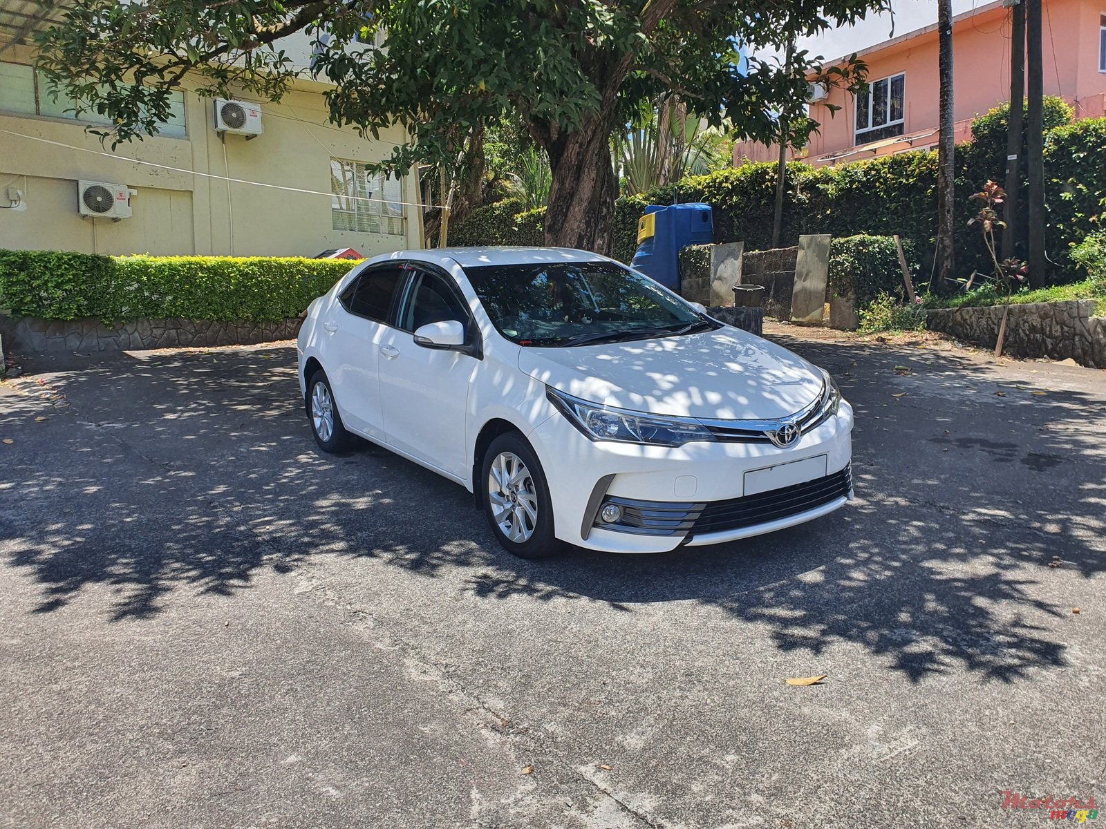 2017' Toyota Corolla photo #7