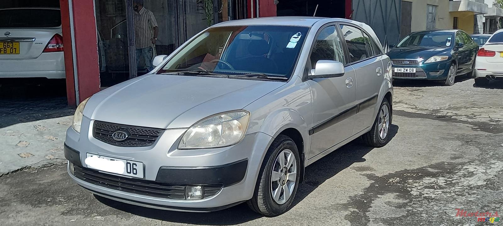 2006' Kia Rio photo #2