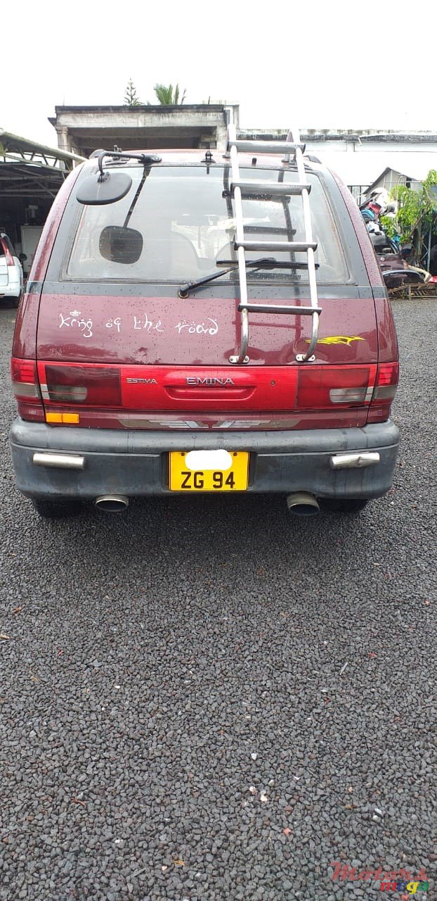 1994' Toyota Estima photo #2