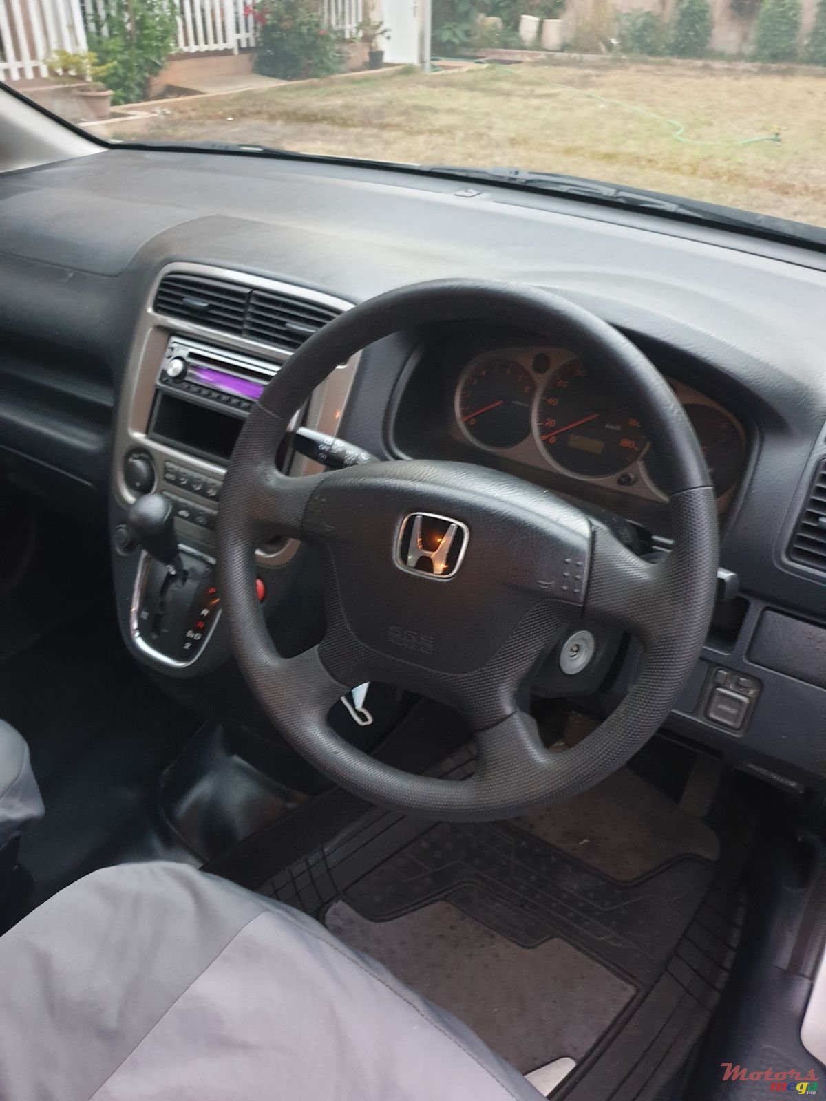 2001' Honda Stream photo #5