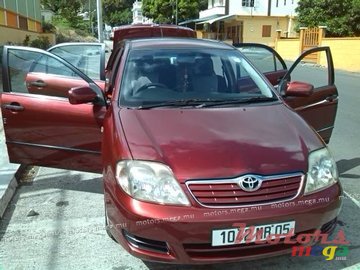 2005' Toyota Nadia photo #3