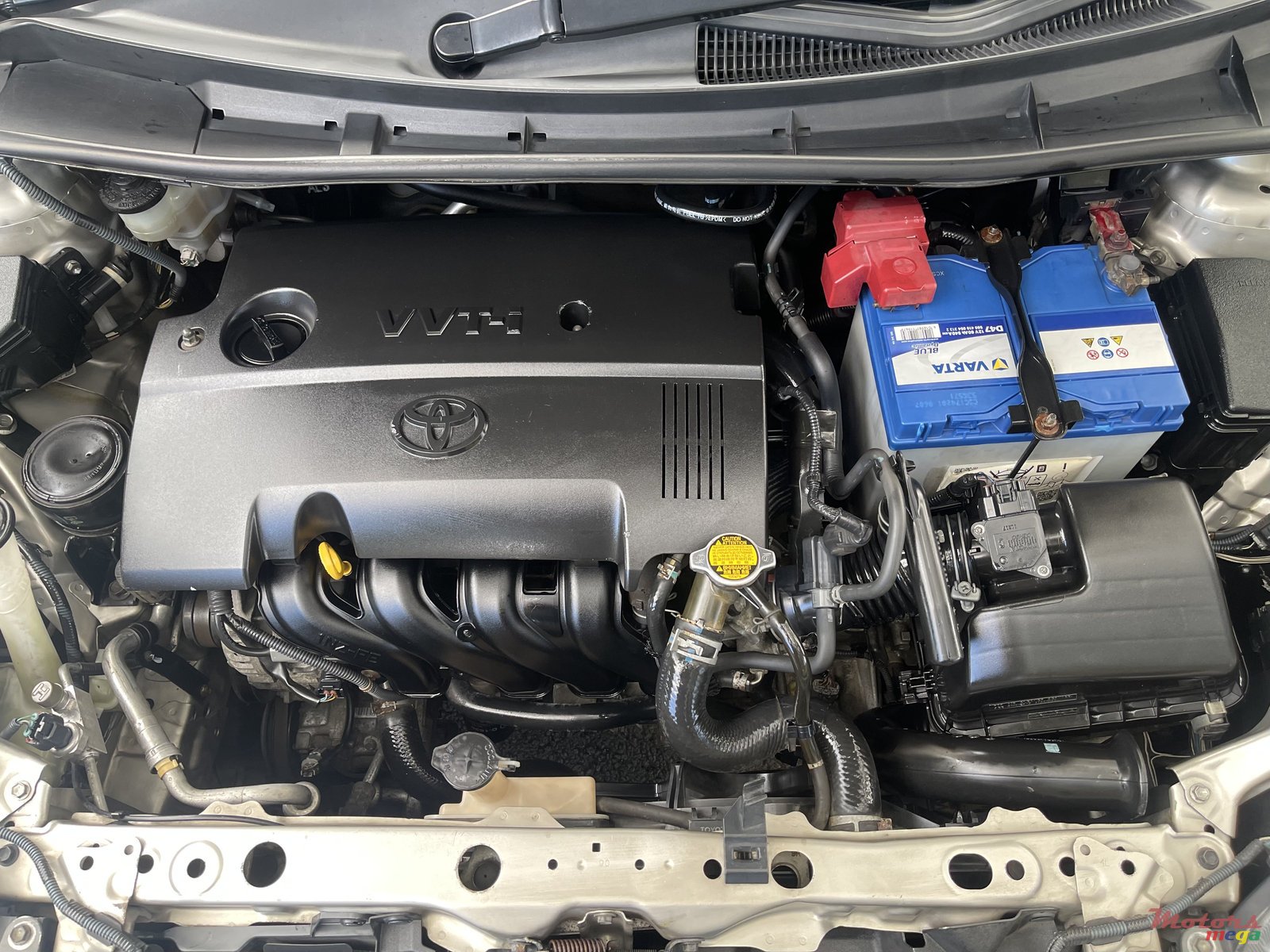 2014' Toyota Axio photo #7