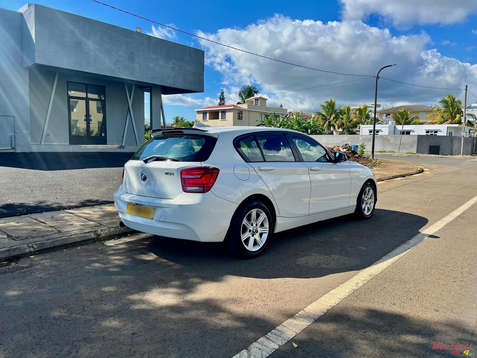2015' BMW 116 photo #4