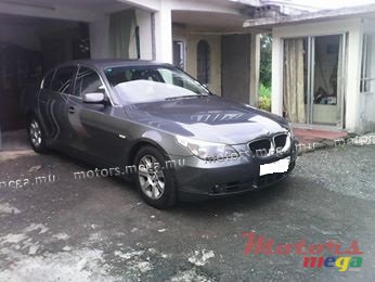 2006' BMW 520d photo #2