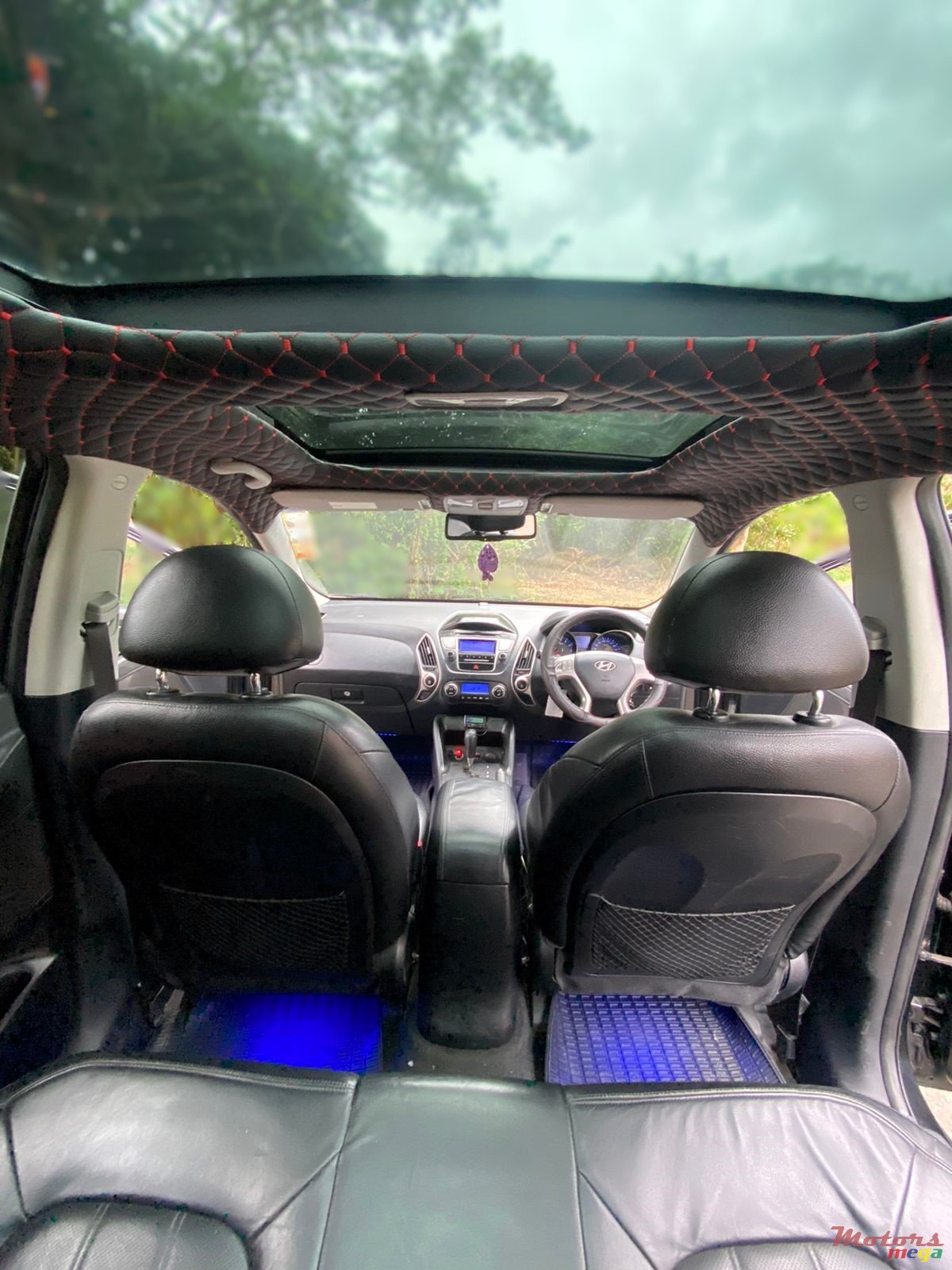 2010' Hyundai ix35 photo #7