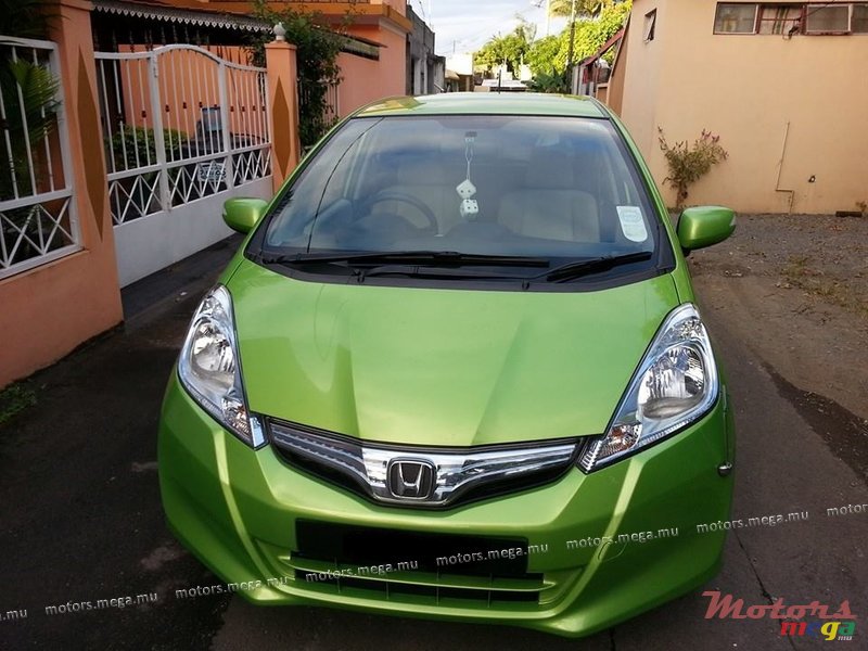 2010' Honda FIT photo #1