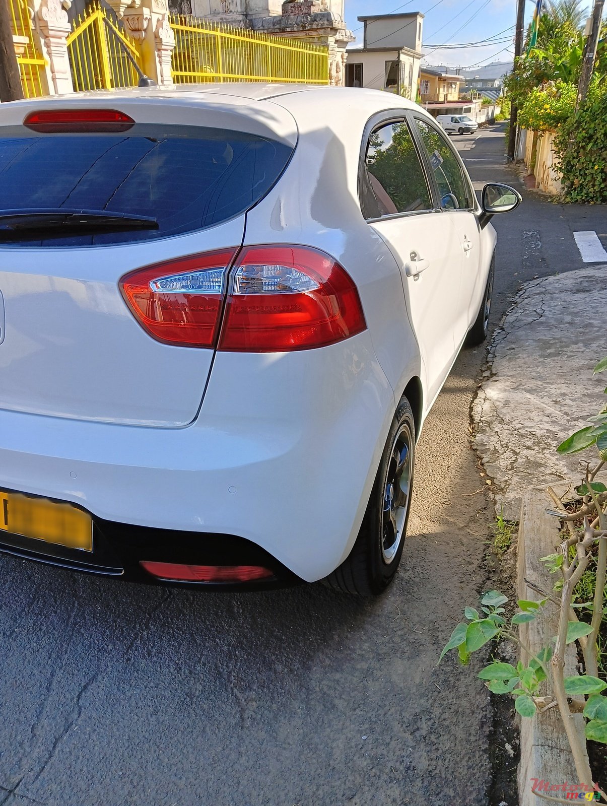 2012' Kia Rio photo #6