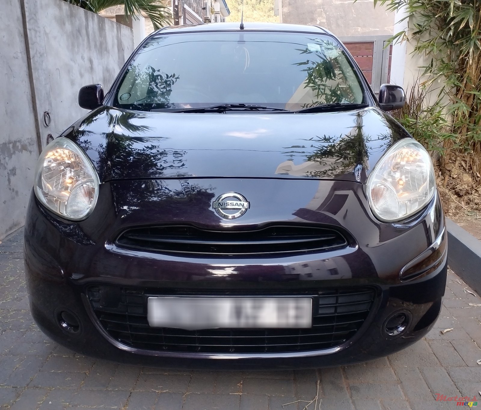 2013' Nissan March photo #1